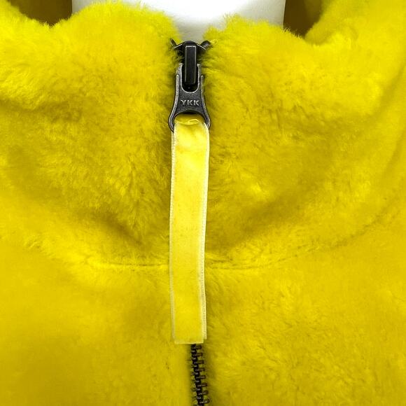 UGG Elaina Faux Fur Bomber Jacket Leopard Yellow Brown Size S - Picture 4 of 13